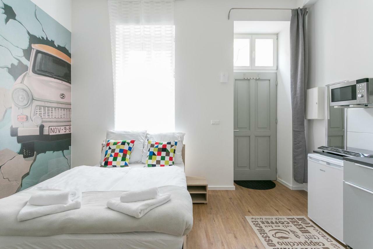 Studio Apartment For 3 Berlin Eksteriør billede